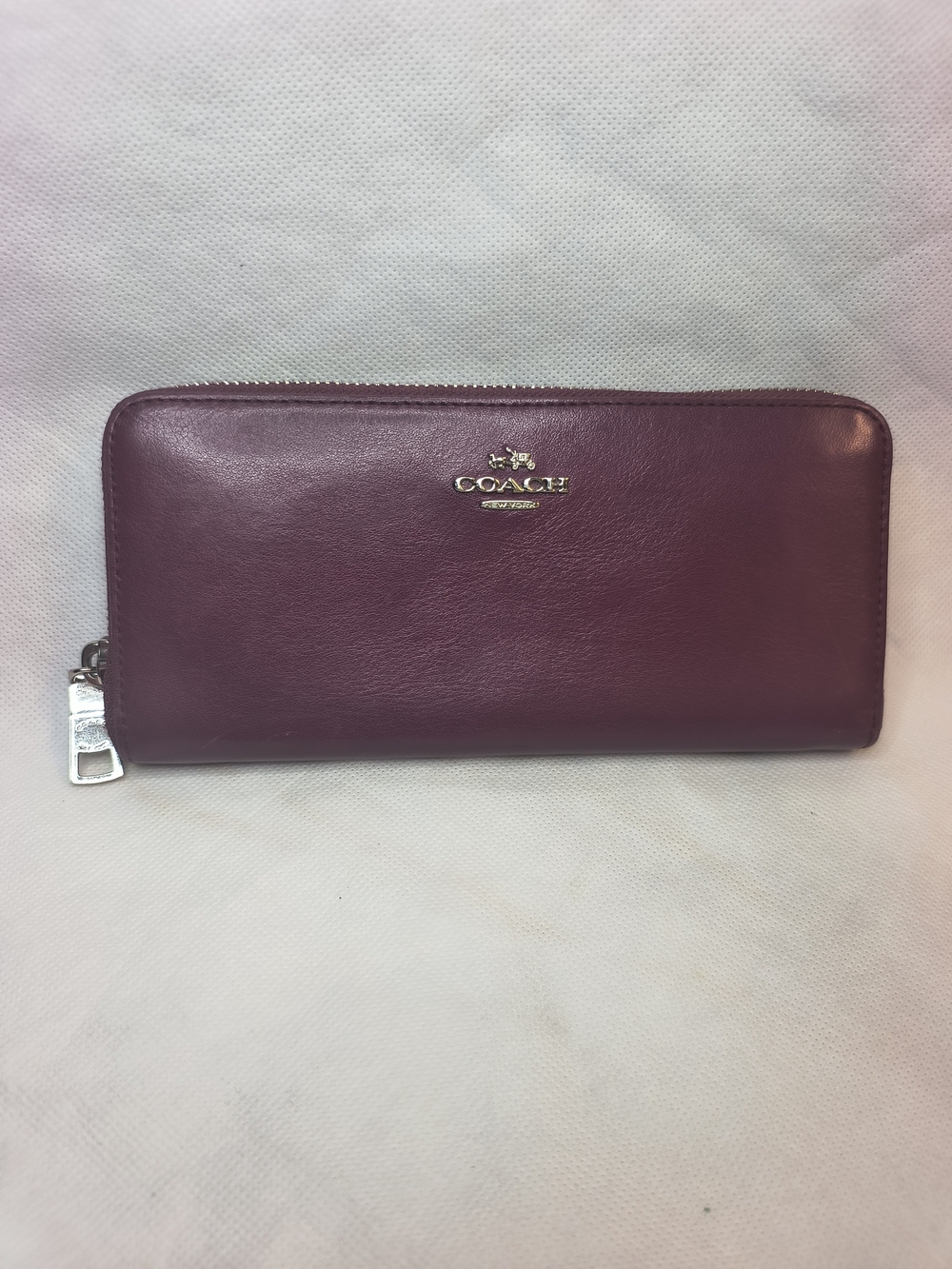 COACH Plum Zip-Around Leather Wallet - Picture 2 of 10